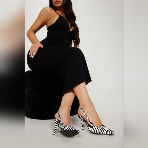 Fashion Nova Stripe Slingback Pump - Picture 5 of 6